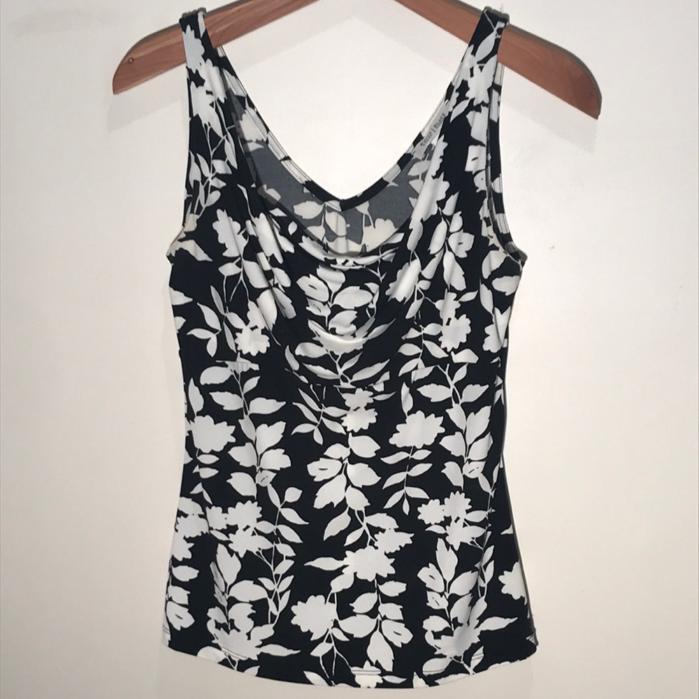 White House Black Market top